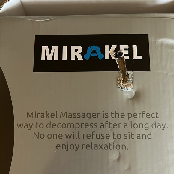 Shiatsu Neck and Back Massager - Picture 4 of 12